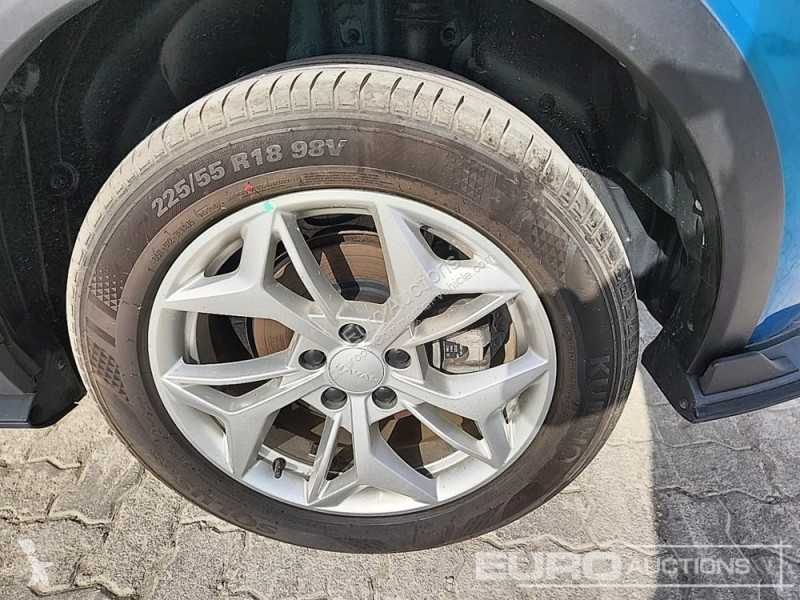 Veicolo commerciale  Jolion Pro (A02) 1.5P