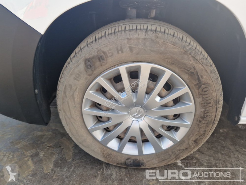 Veicolo commerciale  Berlingo