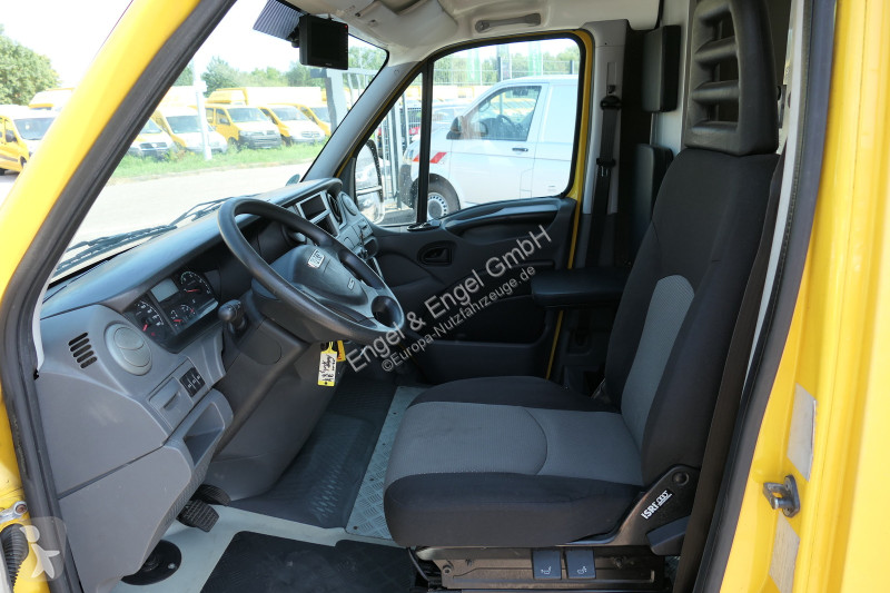 Furgoneta Iveco Daily 35 S11 C30C AUTOMATIK...