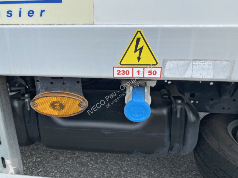 Autoutilitară Iveco 35C16 Empattement 3750