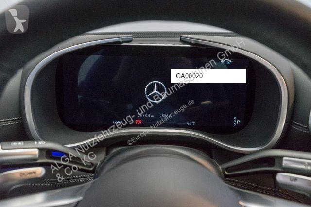 Véhicule utilitaire Mercedes 63 AMG...