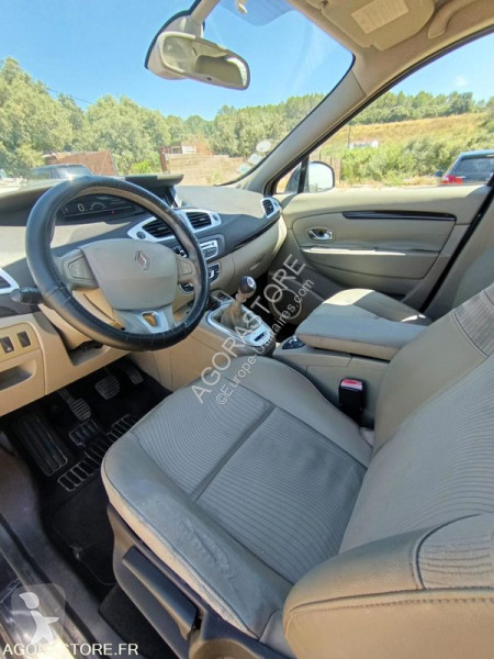 Autoutilitară Renault MEGANE