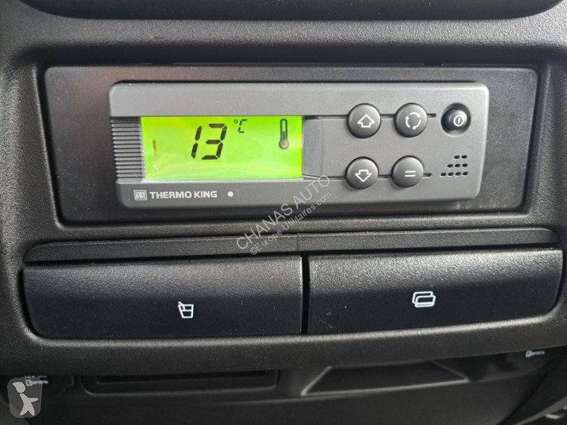 Veicolo commerciale Iveco 35S18 A8 180CV 3L...