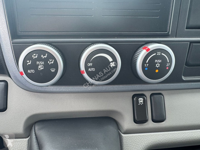 Véhicule utilitaire Mitsubishi 3C15 150CV 3L...