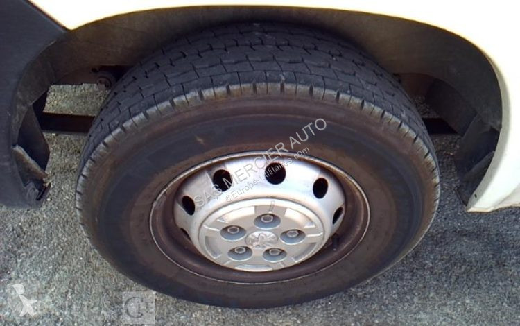 Véhicule utilitaire Peugeot