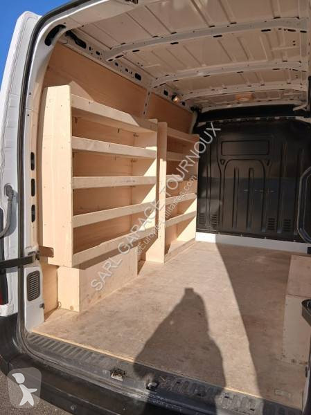Véhicule utilitaire Renault