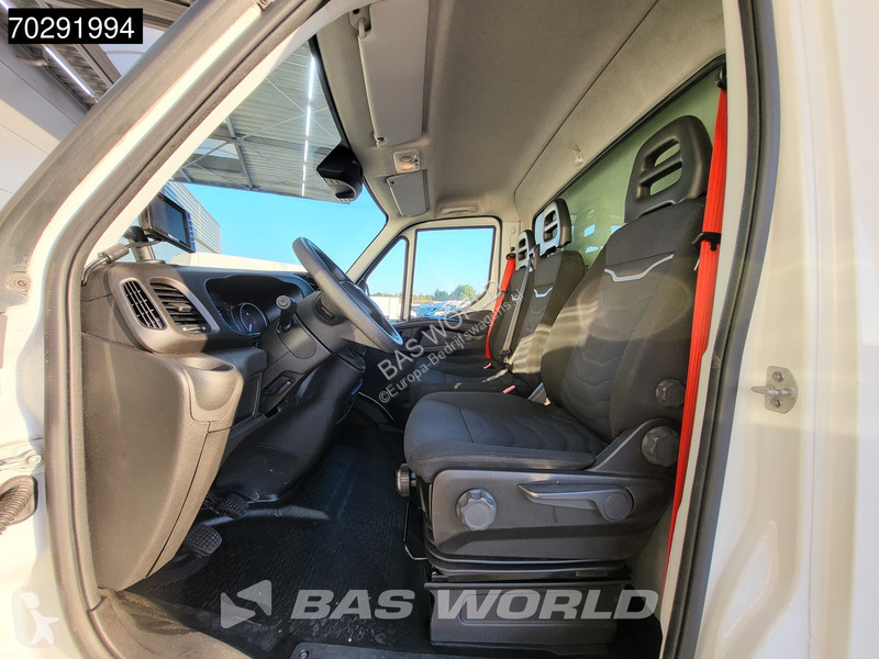 Autoutilitară Iveco 35C16 3.0L Dubbellucht...