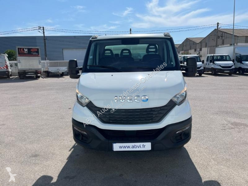 Autoutilitară Iveco 35C14H CLIM AUTO BLUETOOTH...