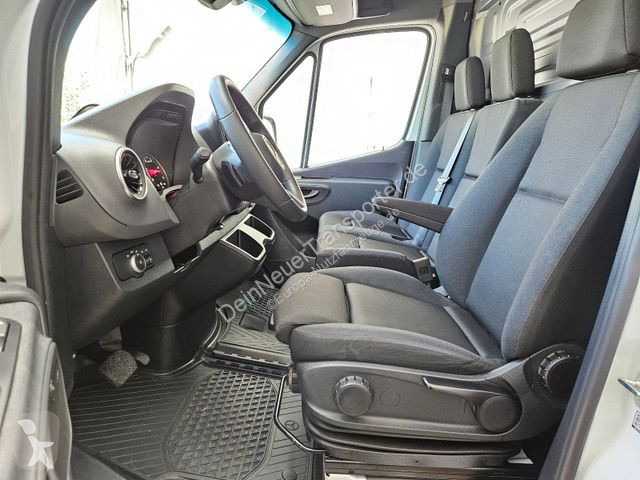 Užitkové vozidlo Mercedes 317 CDI PRO...