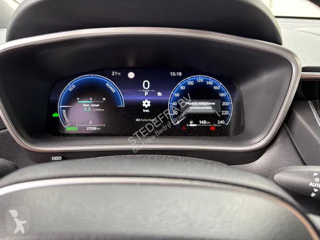 Bedrijfswagen Toyota Cross Hybrid 140 Dynamic