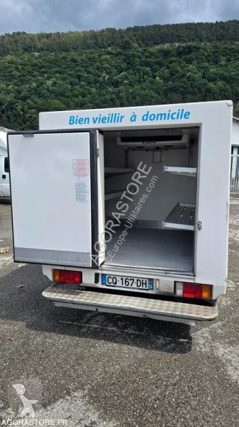 Véhicule utilitaire Peugeot PARTNER
