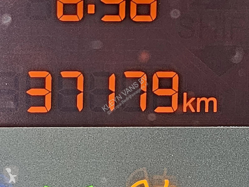 Véhicule utilitaire Peugeot 2.2 BHDI 120 L2H2 PREM