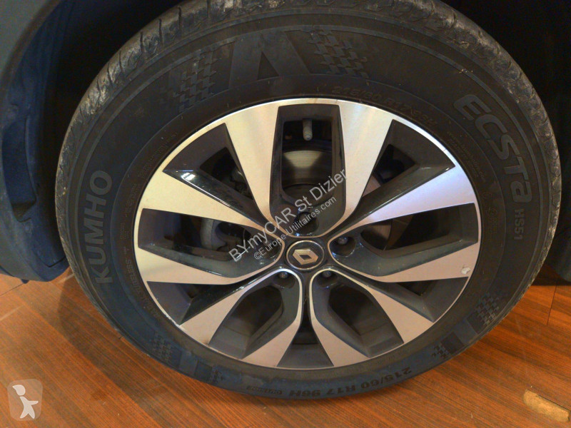 Autoutilitară Renault Arkana mild hybrid 140...