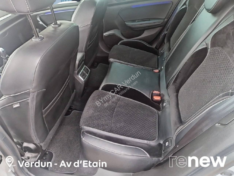 Užitkové vozidlo Renault Mégane IV Berline TCe...