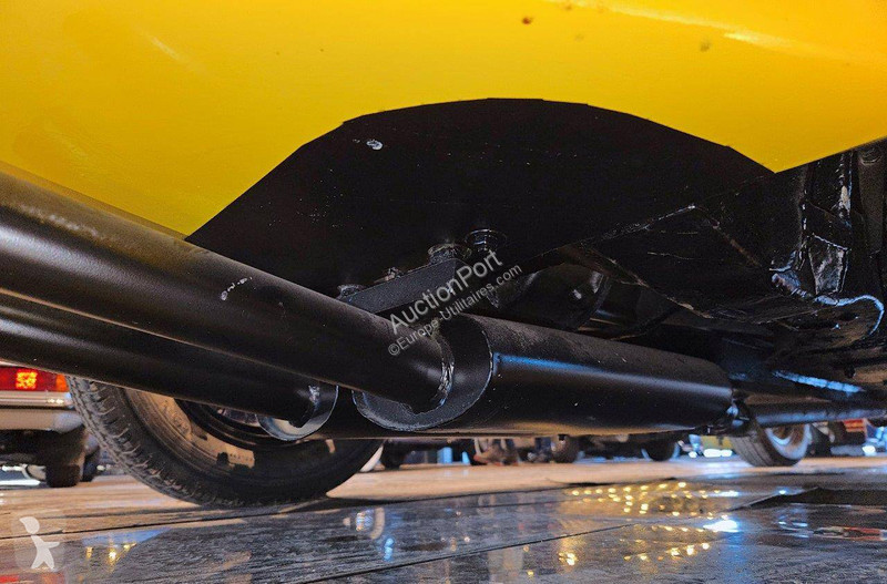 Véhicule utilitaire Ferrari  Vintage Racer...