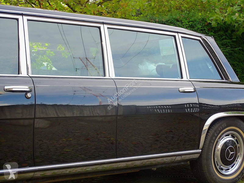 Furgoneta Mercedes  (W100) _ 600 Pullman