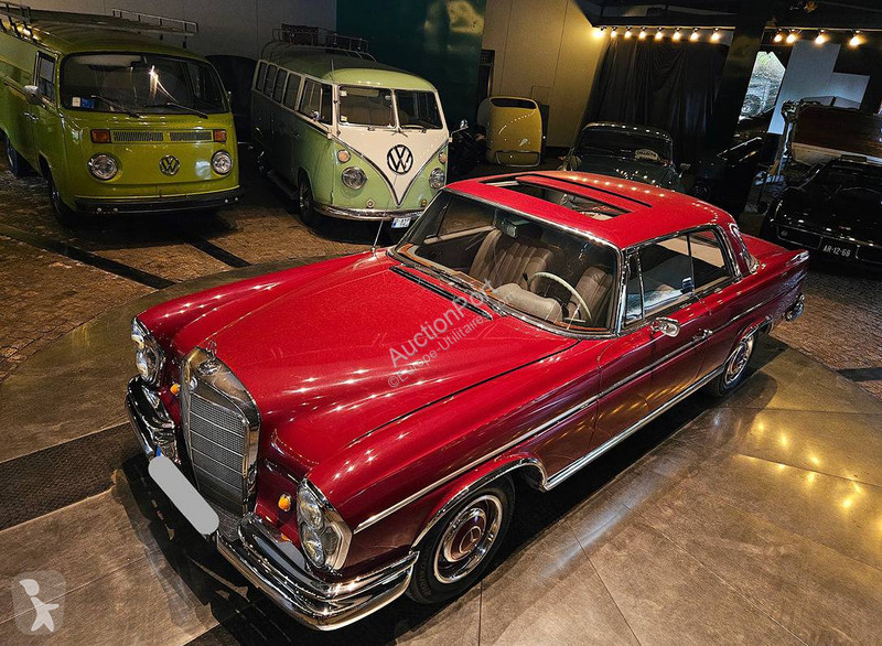 Furgoneta Mercedes (W112) Coupé _ 300 SE...