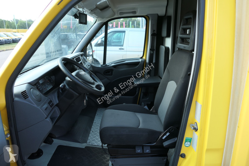 Furgoneta Iveco Daily 35 S11 C30C AUTOMATIK...