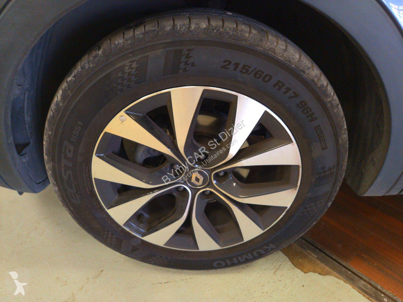 Autoutilitară Renault Arkana mild hybrid 140...