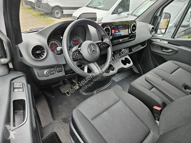 Užitkové vozidlo Mercedes 317 CDI...