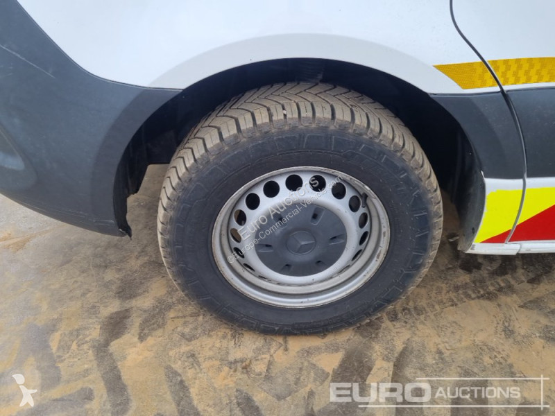 Véhicule utilitaire Mercedes