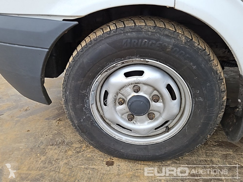 Véhicule utilitaire Ford