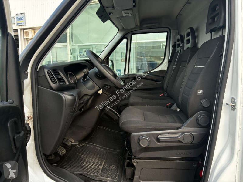 Užitkové vozidlo Iveco  35S14 16m3