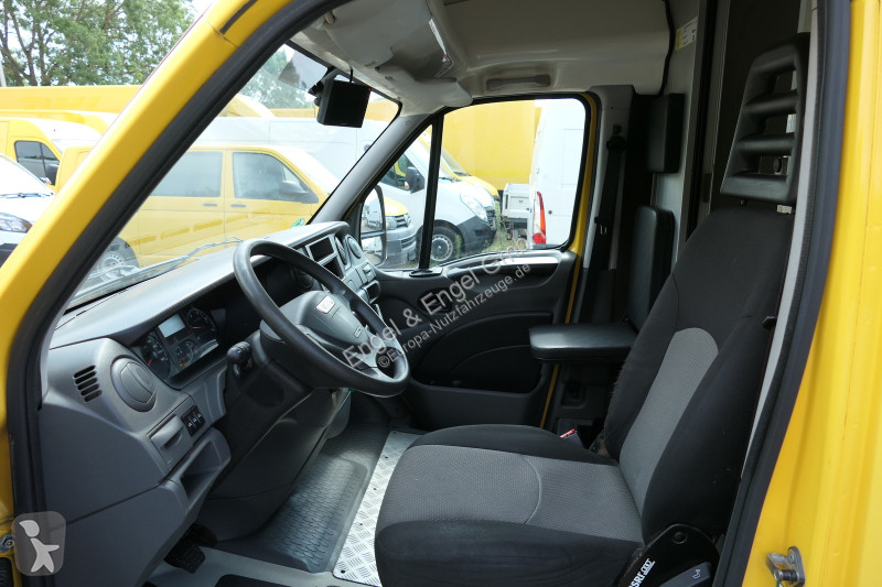 Furgoneta Iveco Daily 35 S11 C30C AUTOMATIK...
