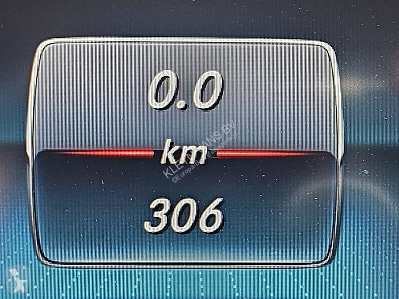 Nyttofordon Mercedes 300 L3 XL 8-Pers Mbux EQV