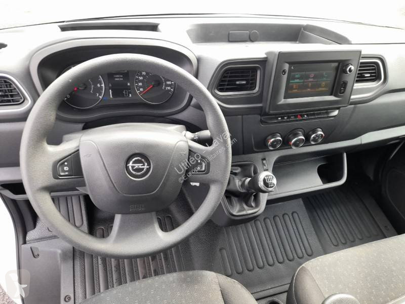 Véhicule utilitaire Opel