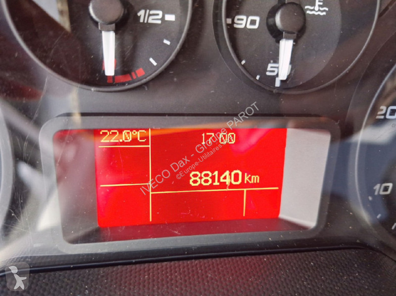 Užitkové vozidlo Iveco 35C16H3.0 empattement 4100