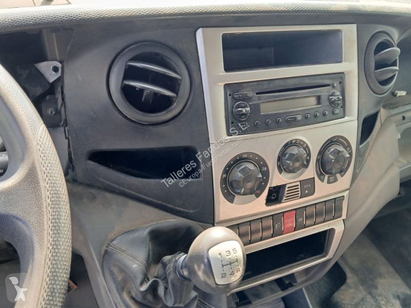Autoutilitară Iveco  35S13 10m3