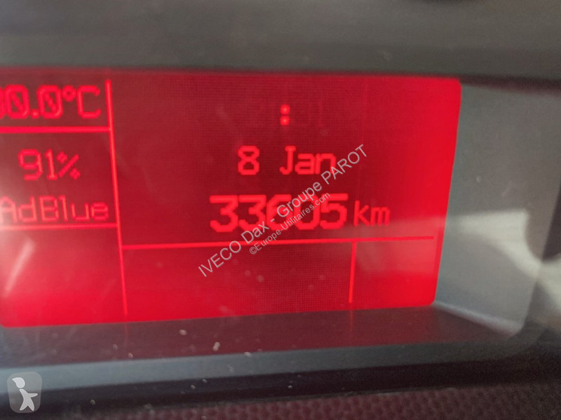 Furgoneta Iveco 35C16H3.0 empattement 3750