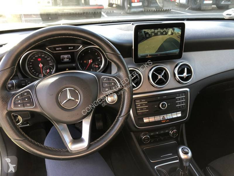 Veículo utilitário Mercedes