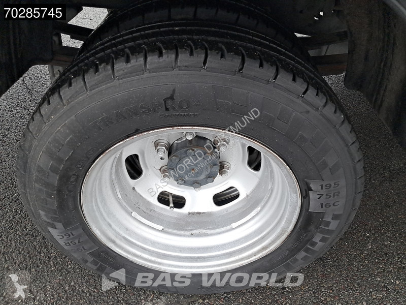 Nyttofordon Iveco 35C16 3.0L 160PS Koffer...