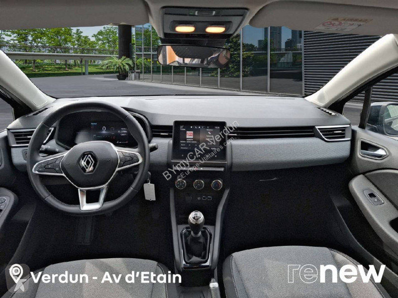 Veículo utilitário Renault Clio TCe 90