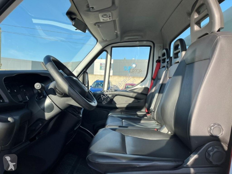 Užitkové vozidlo Iveco 35C16H 3.0 BENNE JPM...