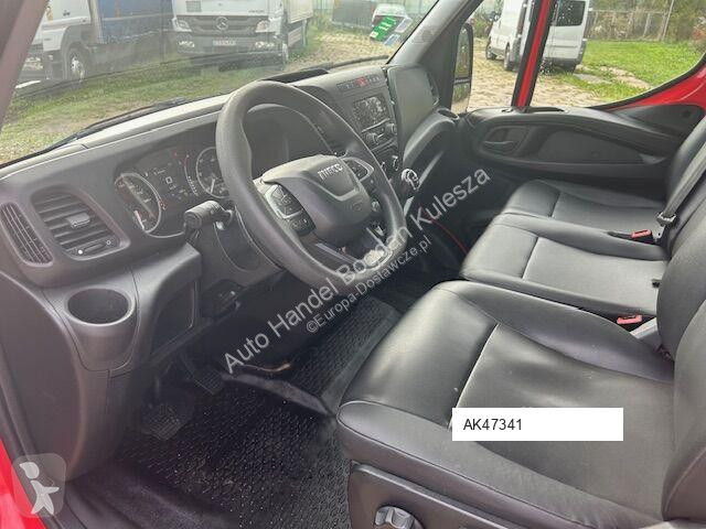 Furgoneta Iveco 35C12