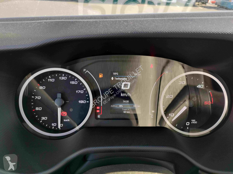Véhicule utilitaire Iveco RJ COFFRES 160 CV 3,5 T