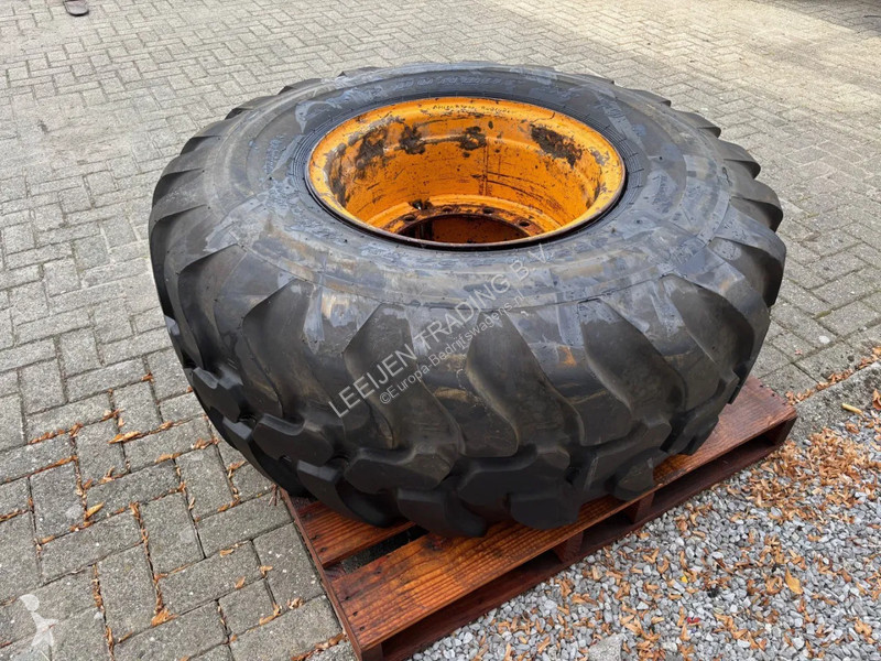 Samochód dostawczy Dunlop Used 555/70R24 EM...
