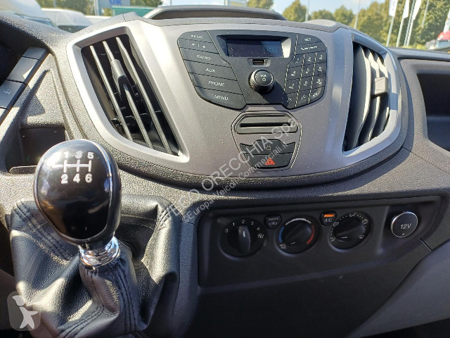 عربة نفعية Ford TRANSIT