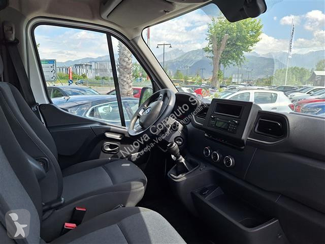 Renault III 2019 Transporter