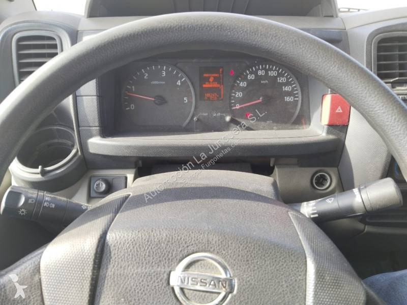 Nissan  Transporter