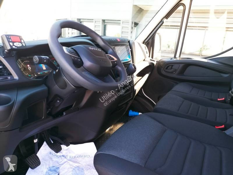 Samochód dostawczy Iveco