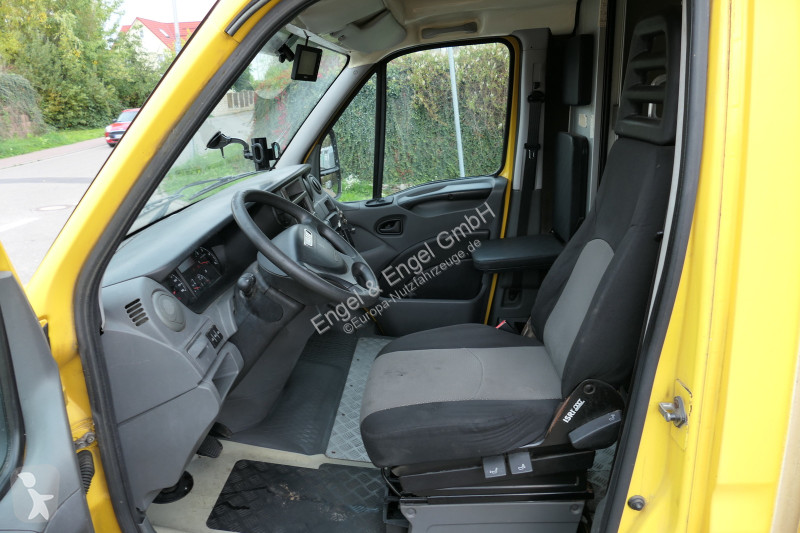 Iveco Daily 35 S11 C30C AUTOMATIK KAMERA Regale...