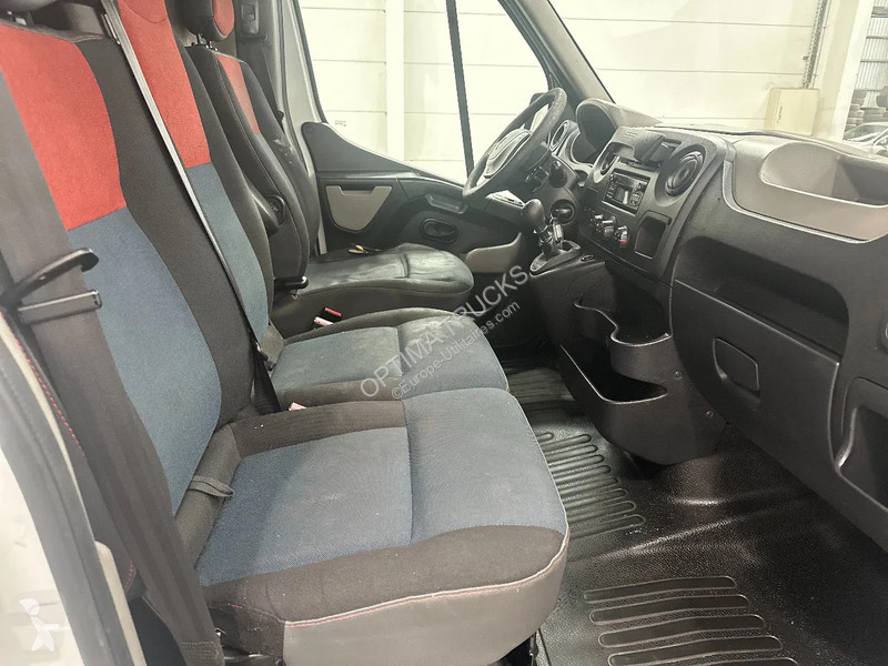 Furgoneta Renault 2.3