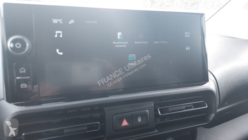 عربة نفعية Citroën BERLINGO VAN 3 PLACES XL...