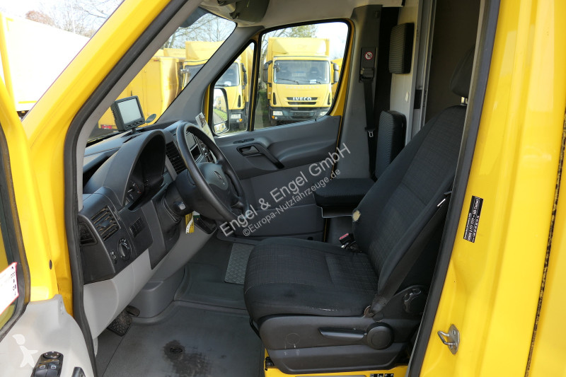 Лекотоварен автомобил Mercedes SPRINTER 310 CDI...
