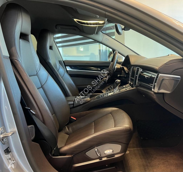 Véhicule utilitaire Porsche PANAMERA (970) 4S PDK