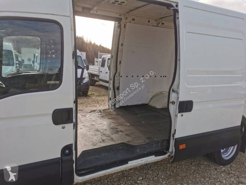 Samochód dostawczy Iveco